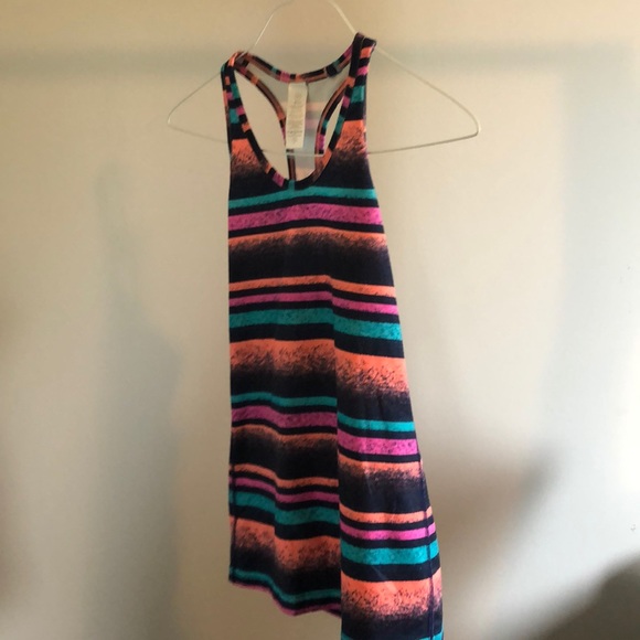 colourful striped ivivva tank top and shorts set - Picture 1 of 4